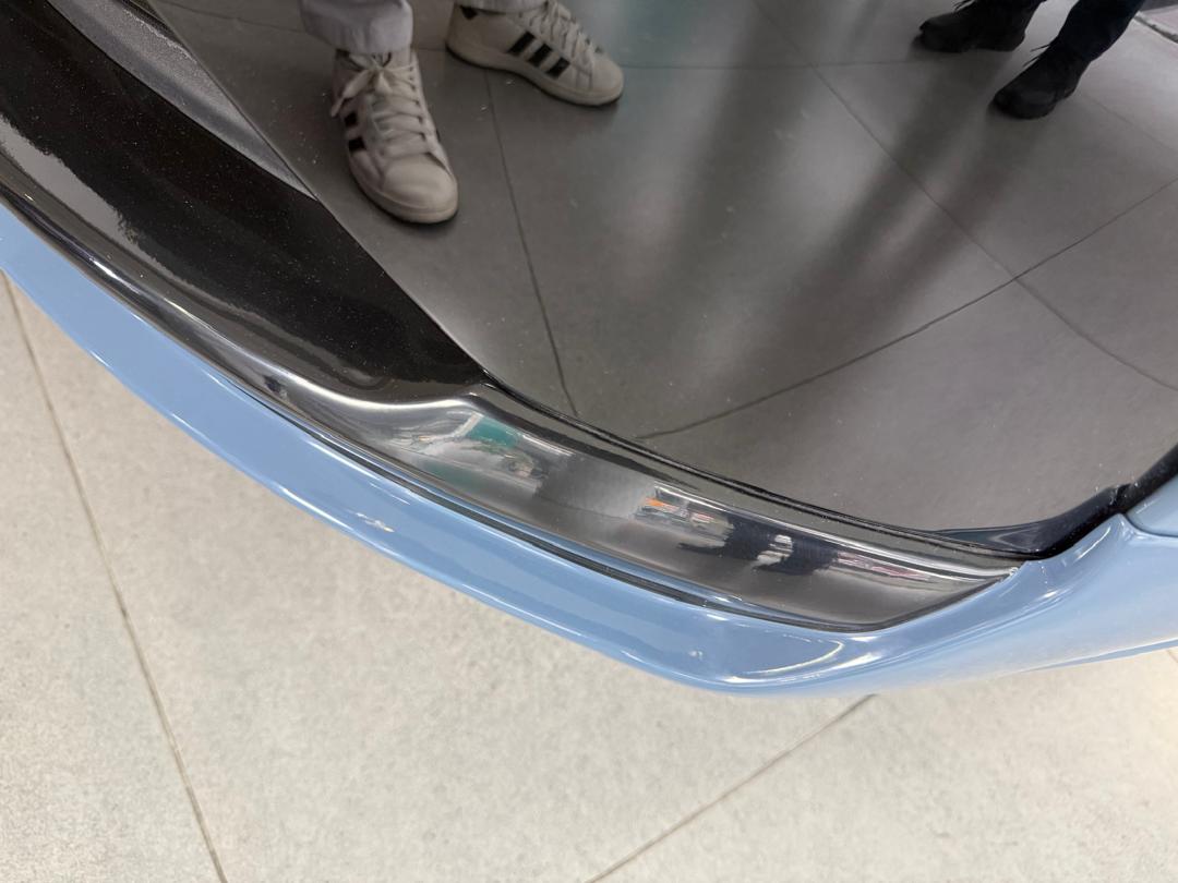 Front lip installation by AmD Installer