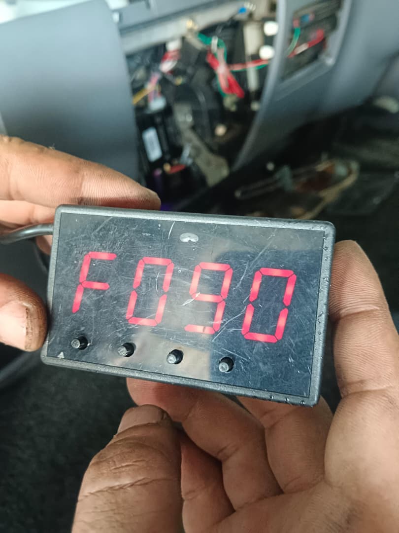 Digital speed limiter display